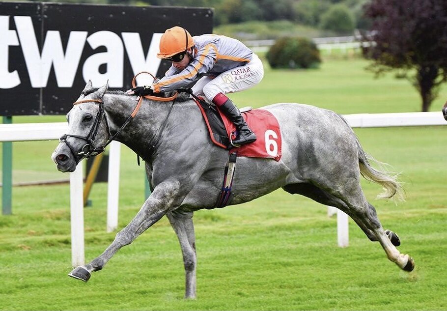 Devil’s Angel winning at Sandown under Oisin Murphy